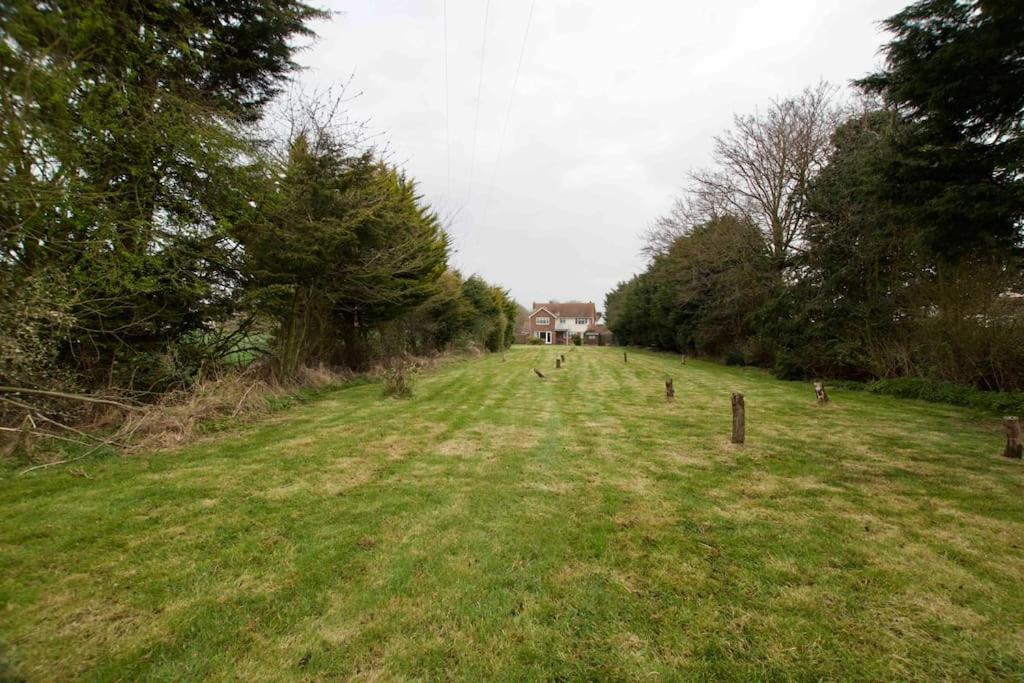 Spacious 5 Bed In The Countryside, Close To Frinton-On-Sea Kirby Cross Luaran gambar