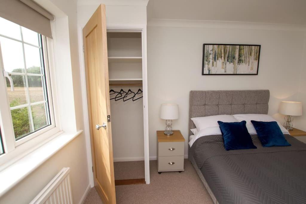 Spacious 5 Bed In The Countryside, Close To Frinton-On-Sea Kirby Cross Luaran gambar