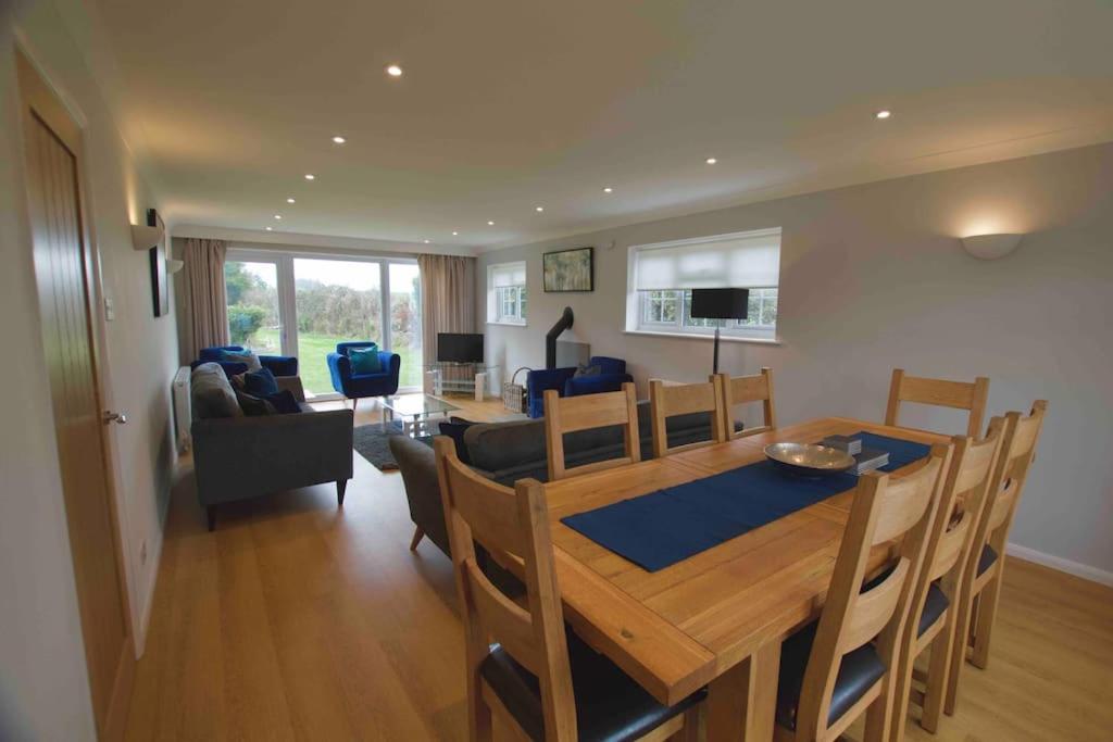 Spacious 5 Bed In The Countryside, Close To Frinton-On-Sea Kirby Cross Luaran gambar