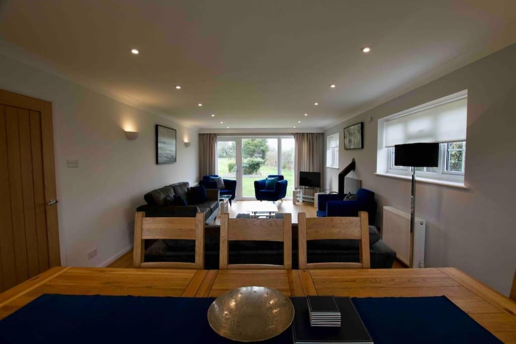 Spacious 5 Bed In The Countryside, Close To Frinton-On-Sea Kirby Cross Luaran gambar