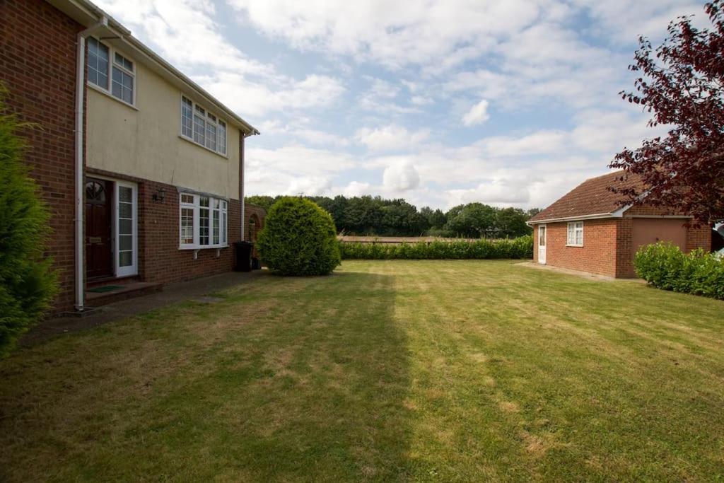 Spacious 5 Bed In The Countryside, Close To Frinton-On-Sea Kirby Cross Luaran gambar